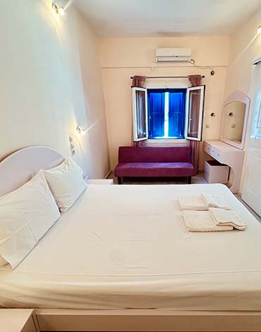 Studio Koureas in Serifos - Apartment 1
